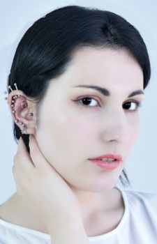 Farahnaz, Nikray